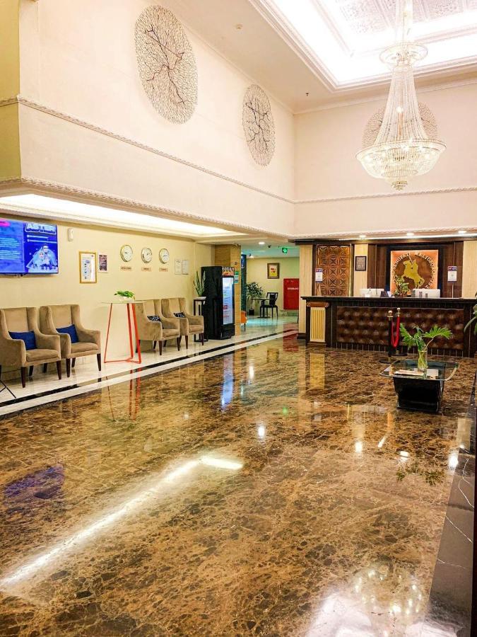 יוגיאקרטה D'Senopati Malioboro Grand Hotel מראה חיצוני תמונה