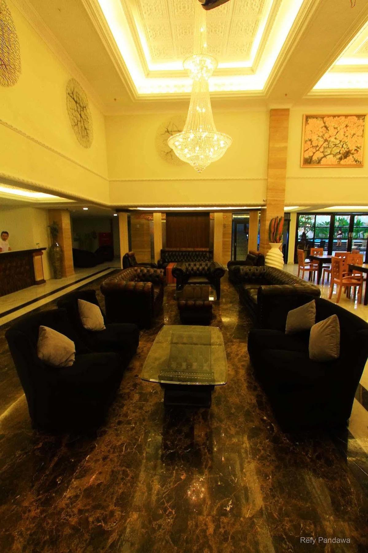 יוגיאקרטה D'Senopati Malioboro Grand Hotel מראה חיצוני תמונה