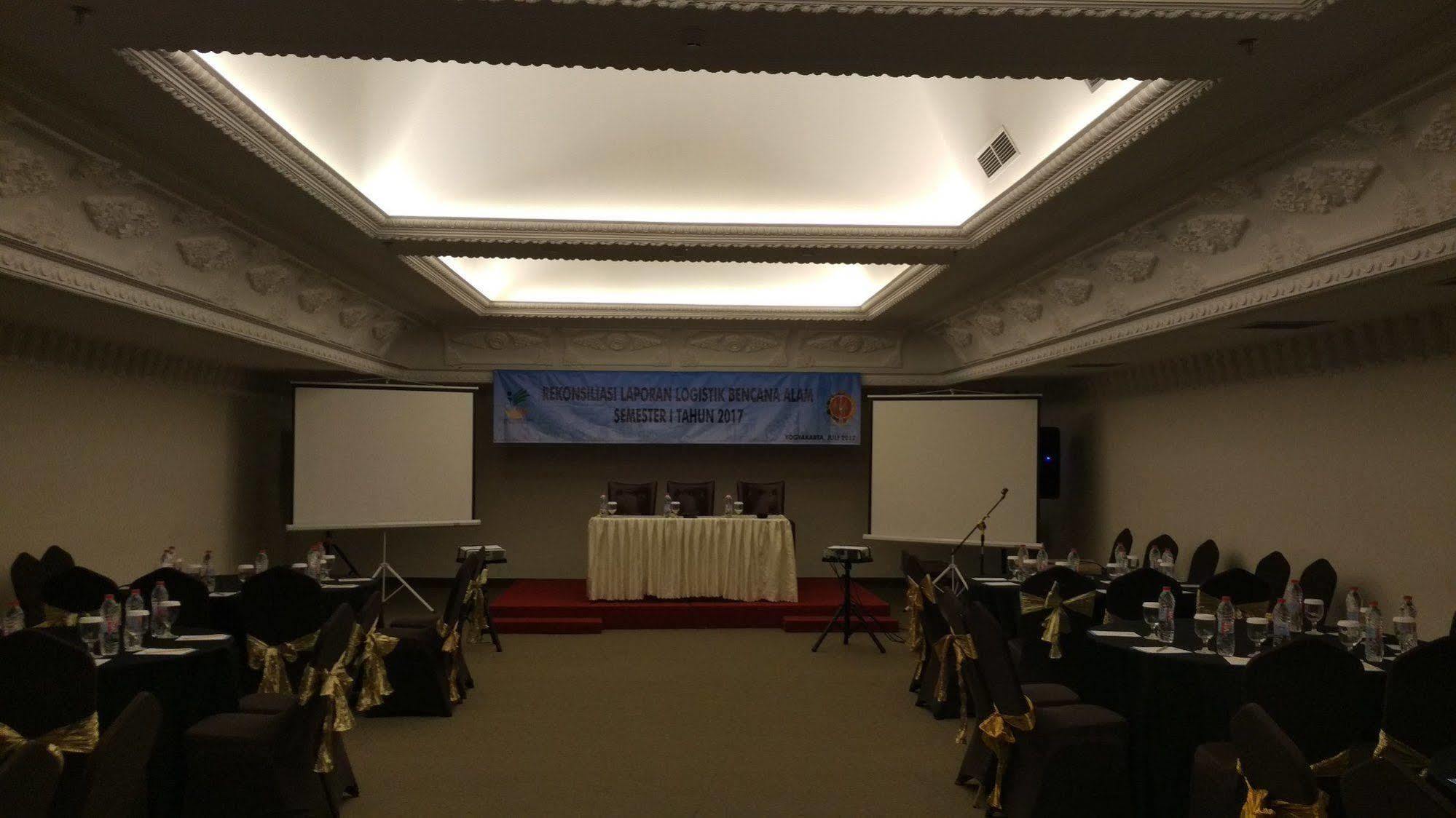 יוגיאקרטה D'Senopati Malioboro Grand Hotel מראה חיצוני תמונה